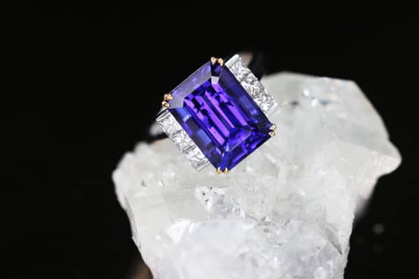 Tanzanite and Diamond Engagement Ring | CM Weldon